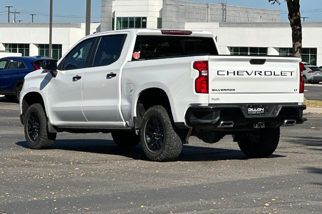 Used 2023 Chevrolet Silverado 1500 LT Trail Boss AWD/4WD image 9