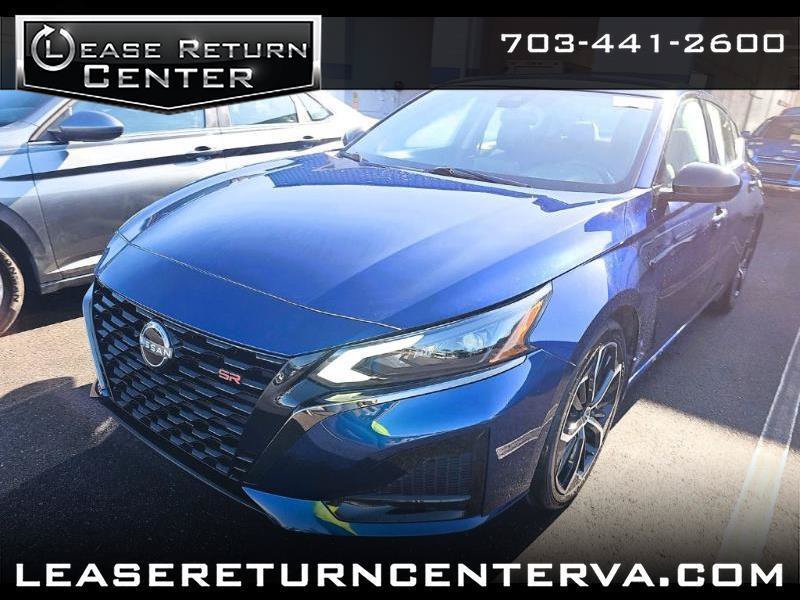Used 2023 Nissan Altima 2.5 SR FWD image 1
