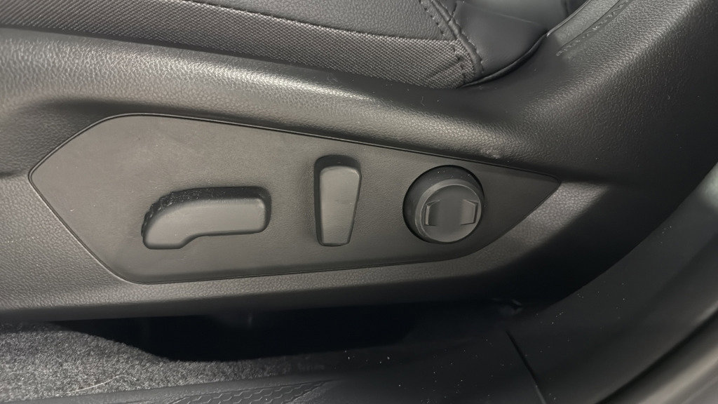 New 2026 Subaru Outback Premium image 16