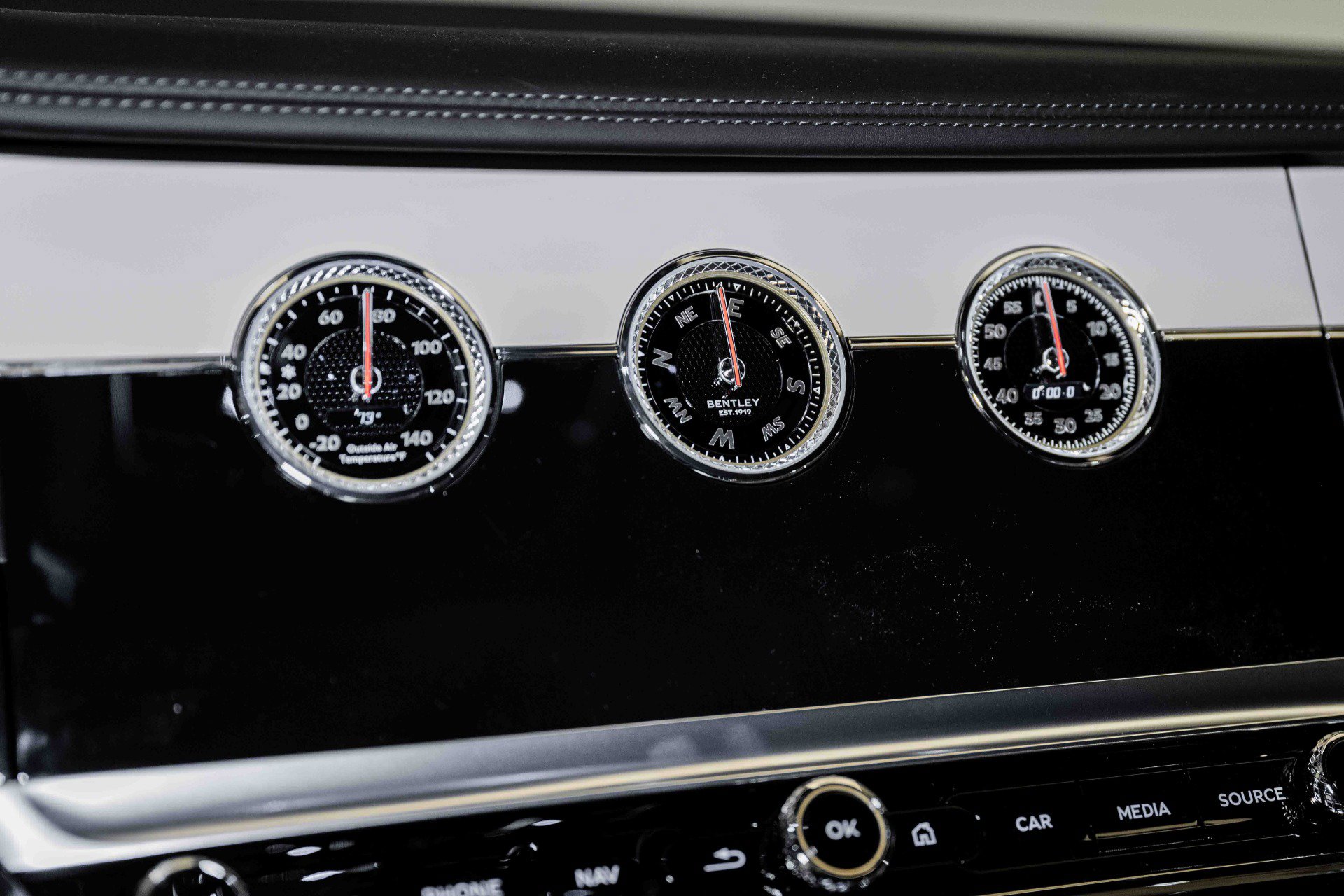 Certified 2024 Bentley Continental GT Speed AWD/4WD image 28