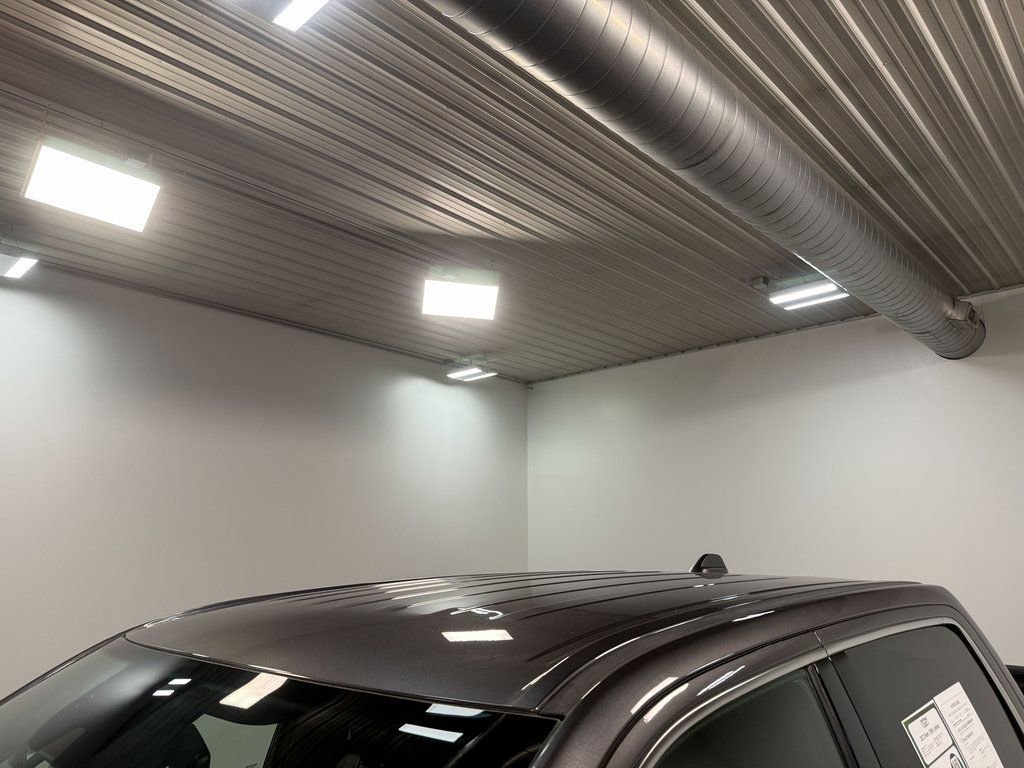 Used 2022 RAM 1500 Limited w/ Off-Road Group image 42