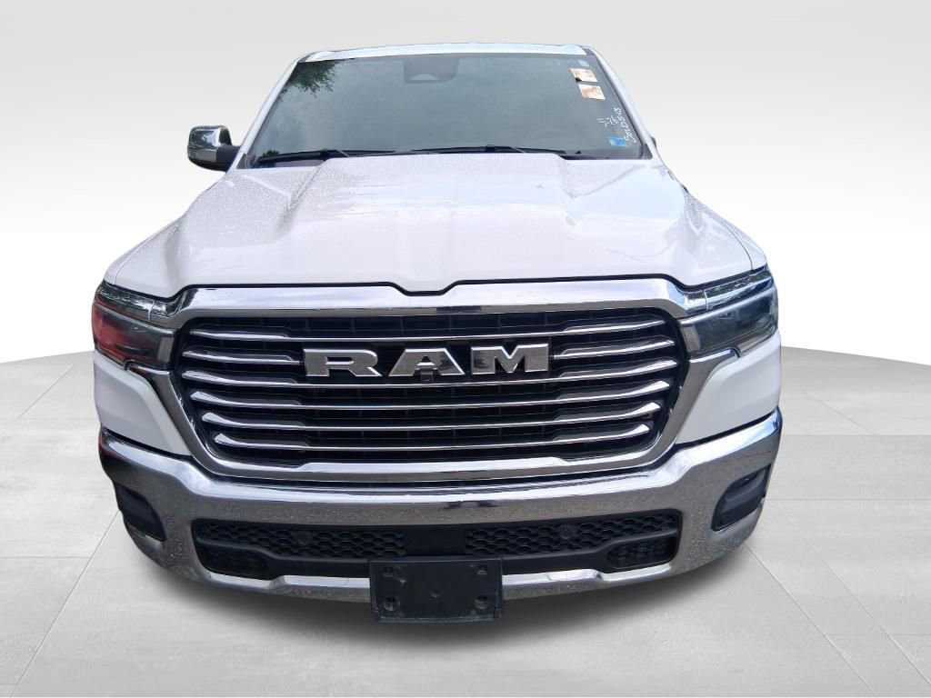 Used 2025 RAM 1500 Laramie AWD/4WD image 2