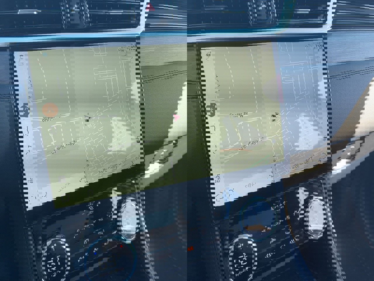 Used 2022 Jaguar F-PACE S image 20