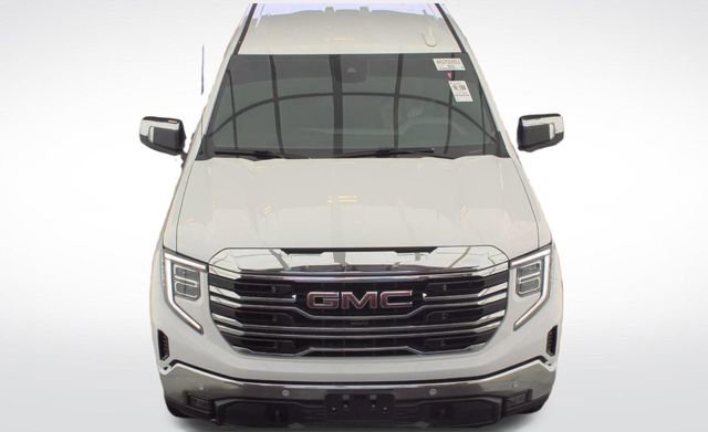 Used 2023 GMC Sierra 1500 SLT w/ SLT Premium Plus Package AWD/4WD image 8