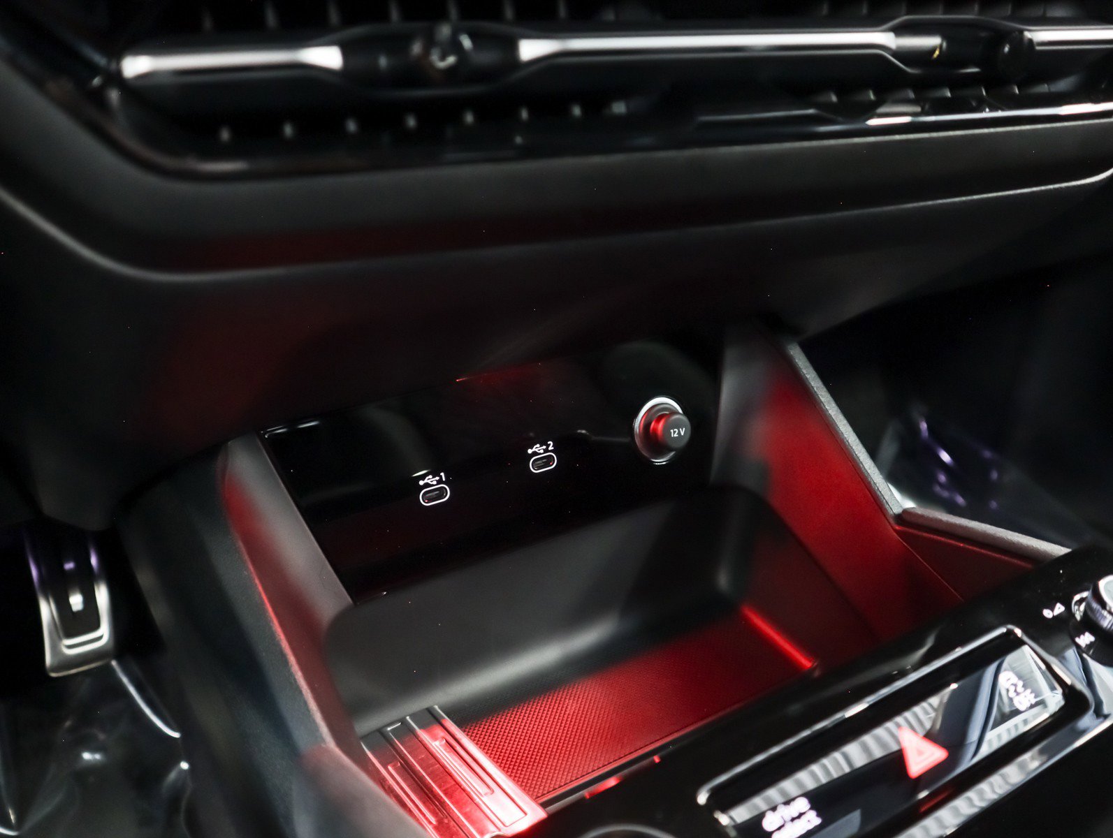 New 2027 Audi SQ6 e-tron Premium Plus AWD/4WD image 19