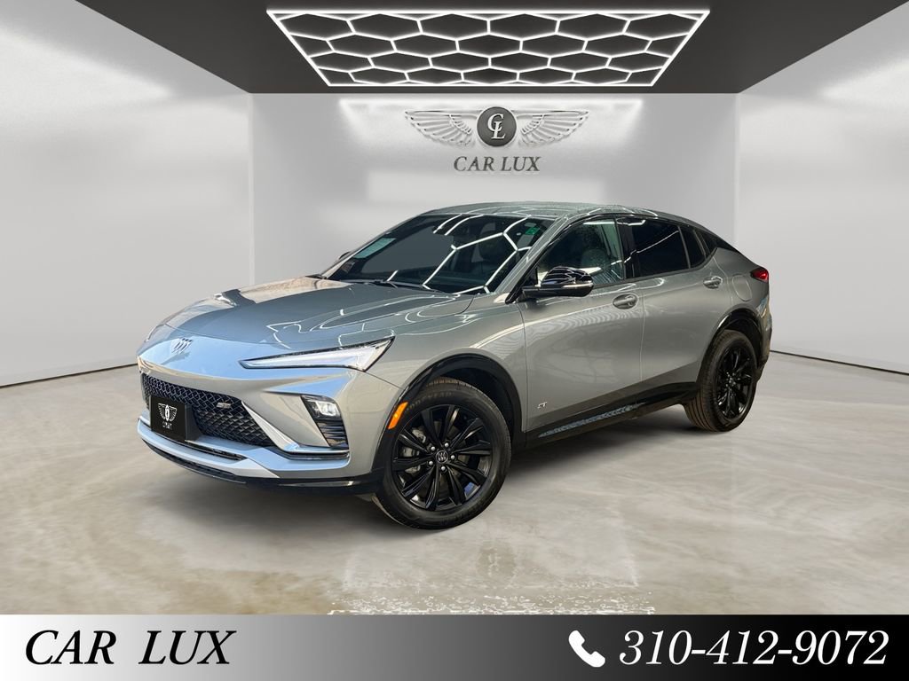 Used 2025 Buick Envista Sport Touring image 1