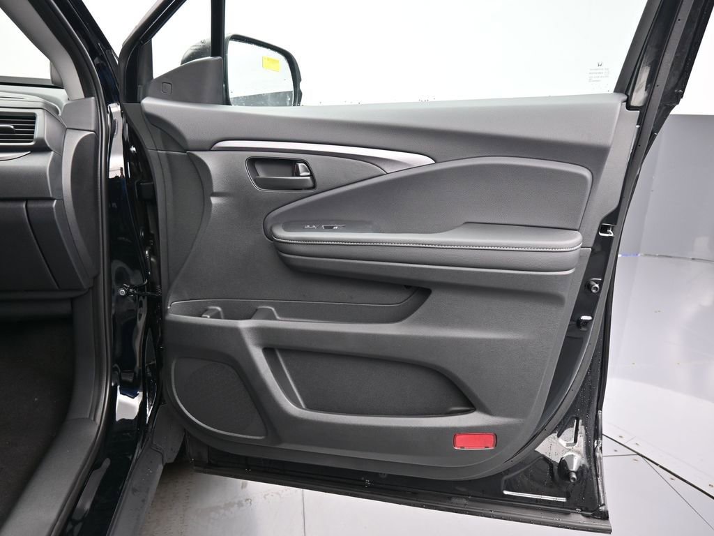 New 2026 Honda Ridgeline Sport image 40