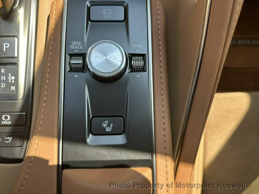 Used 2024 Lexus LC 500 Coupe w/ Dynamic Handling Package RWD image 27