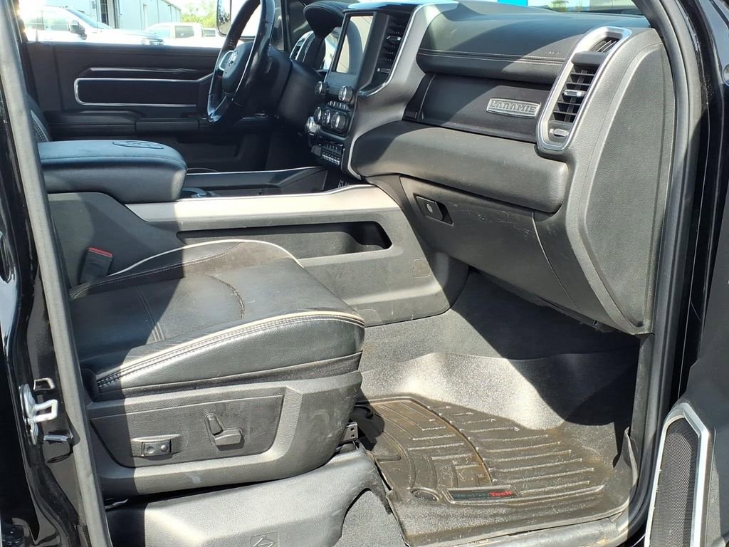 Used 2022 RAM 2500 Laramie w/ Night Edition AWD/4WD image 13