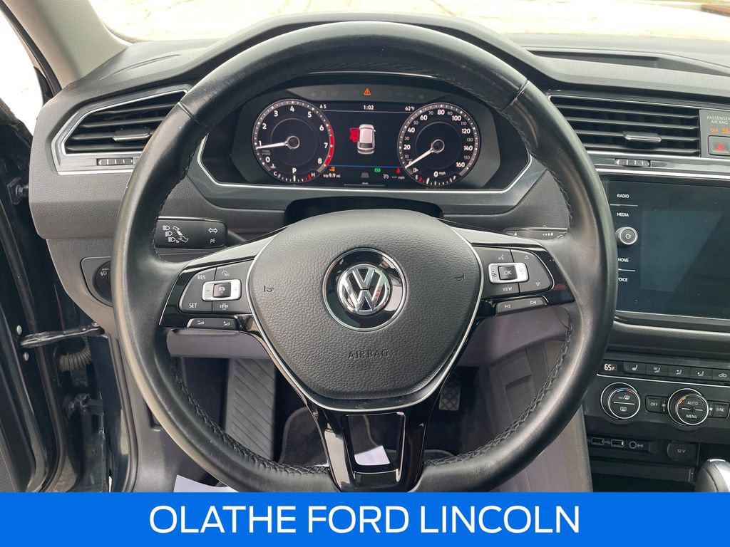 Used 2019 Volkswagen Tiguan SEL image 19