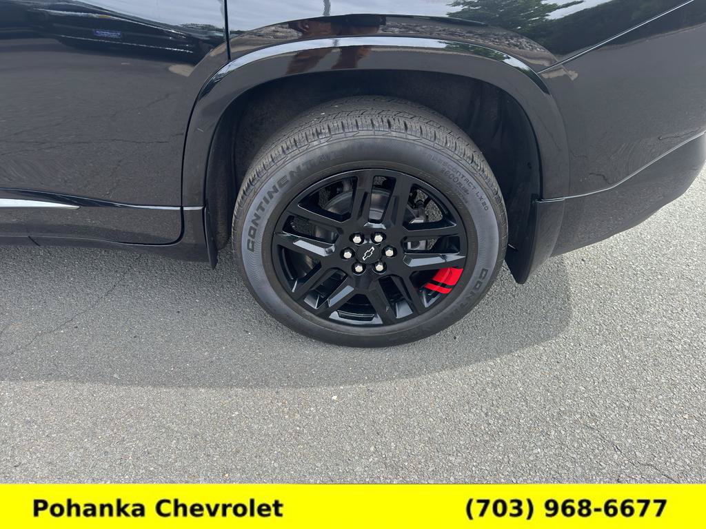 Certified 2023 Chevrolet Traverse Premier w/ Redline Edition AWD/4WD image 34