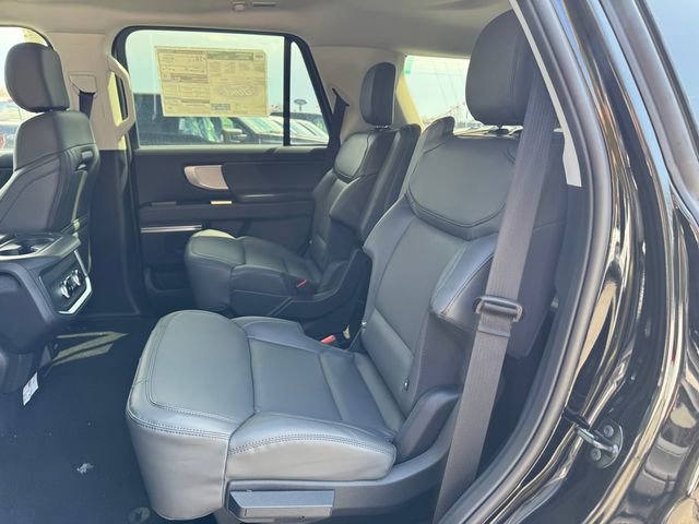New 2026 Ford Expedition Active AWD/4WD image 15