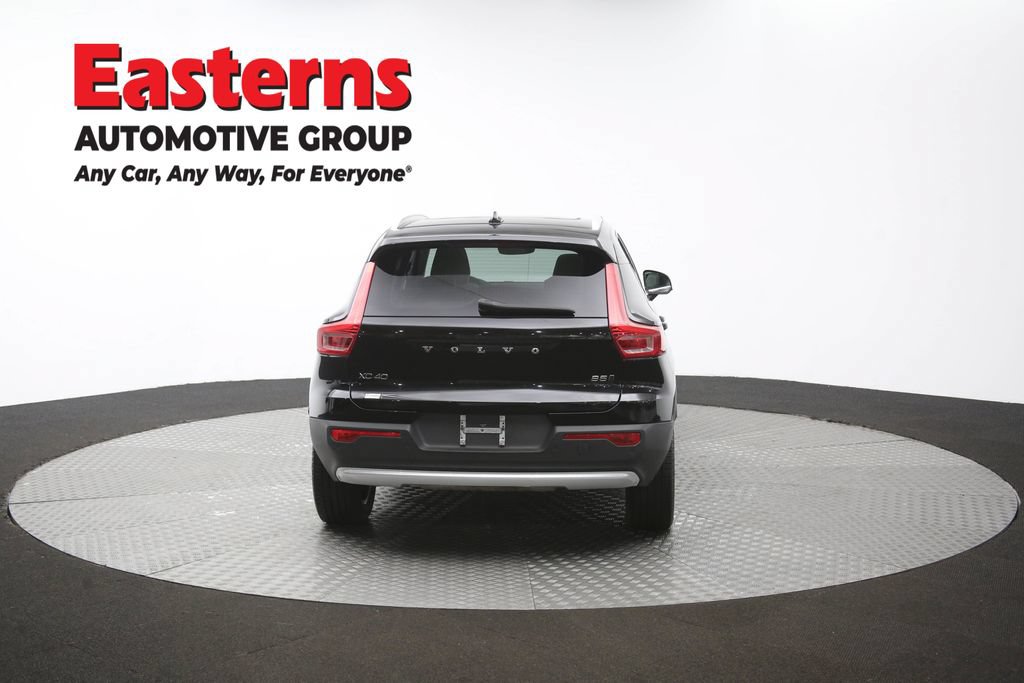 Used 2023 Volvo XC40 B5 Plus AWD/4WD image 37
