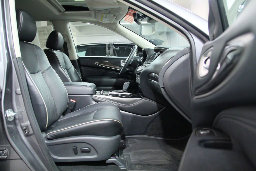 Used 2019 INFINITI QX60 Luxe w/ Essential Package AWD/4WD image 22