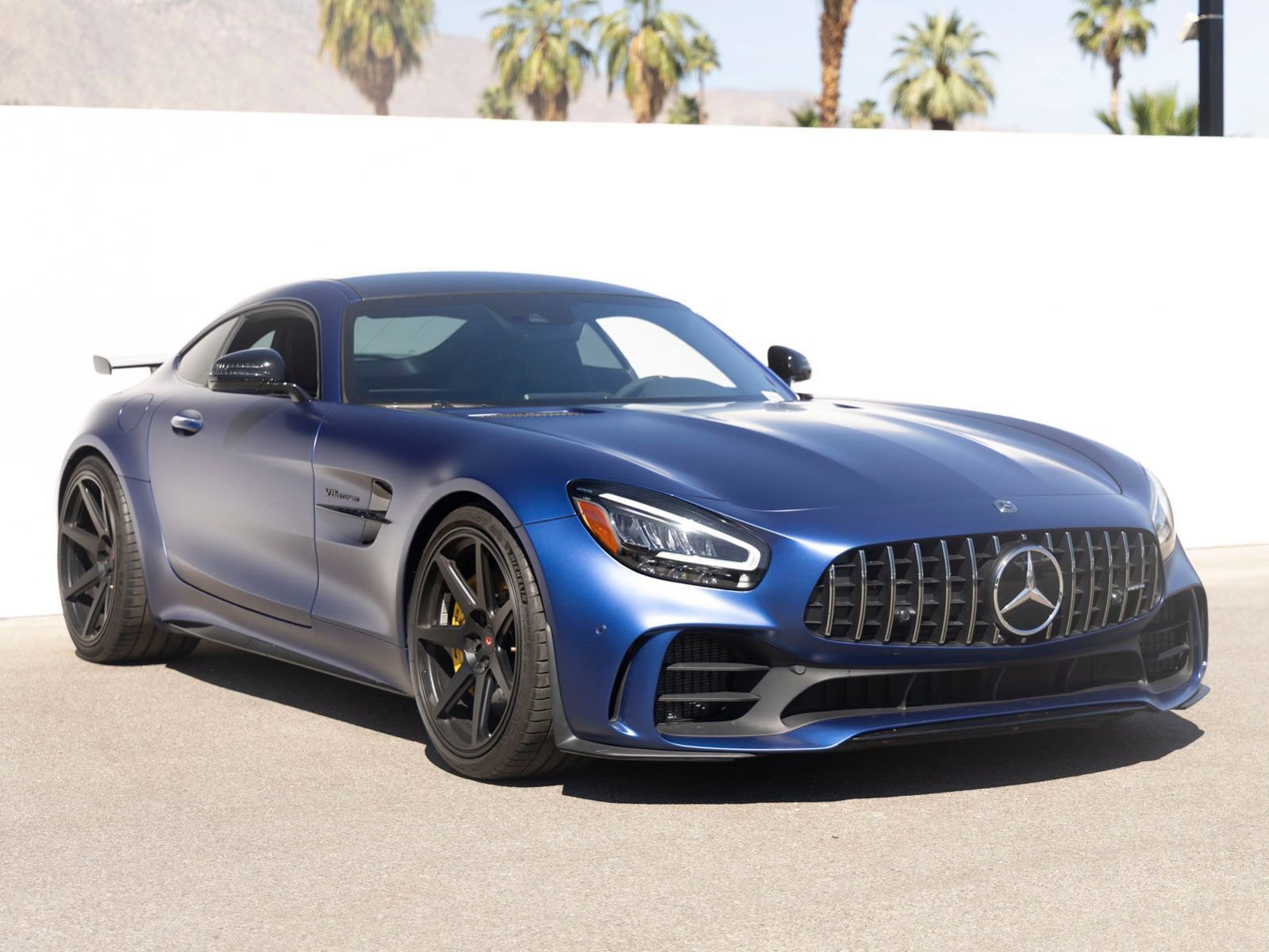 Used 2020 Mercedes-Benz AMG GT R video 2