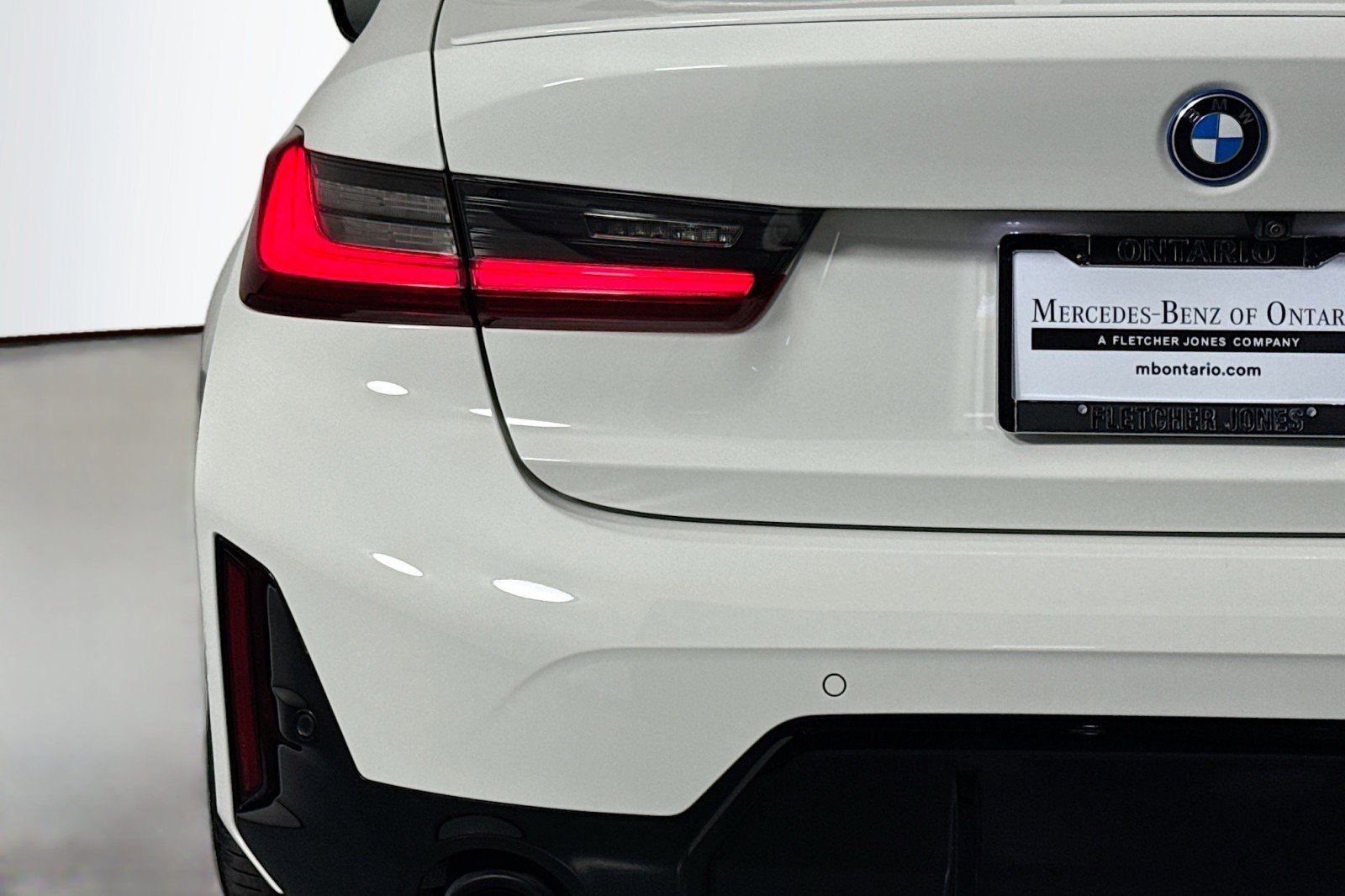 Used 2023 BMW 330e w/ M Sport Package image 15