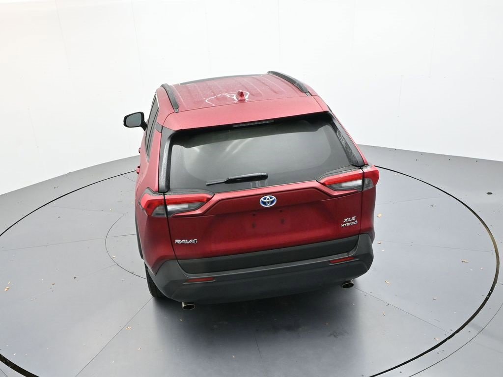 Used 2023 Toyota RAV4 XLE Premium image 23