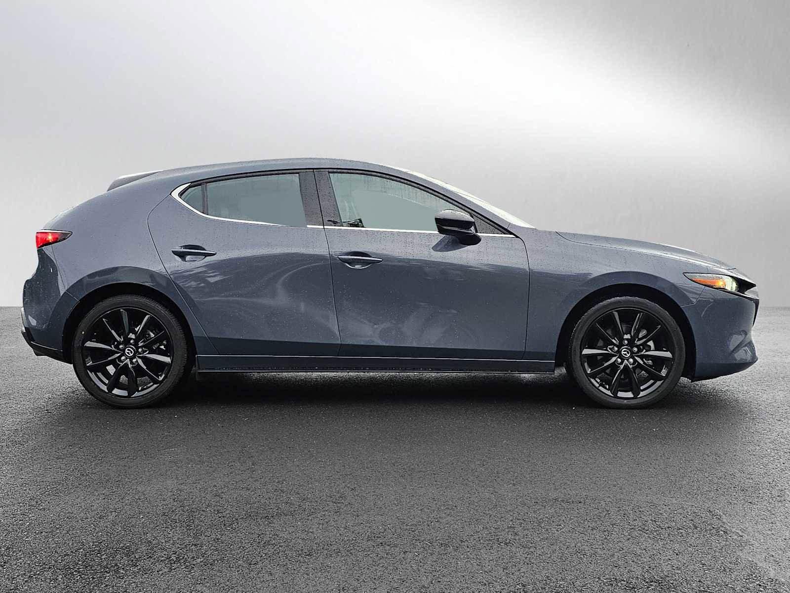Used 2023 MAZDA MAZDA3 AWD 2.5 Turbo Hatchback image 2