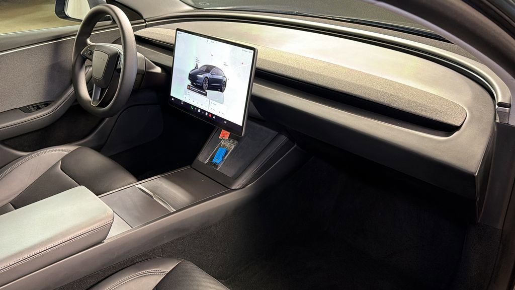 Used 2024 Tesla Model 3 Long Range image 10