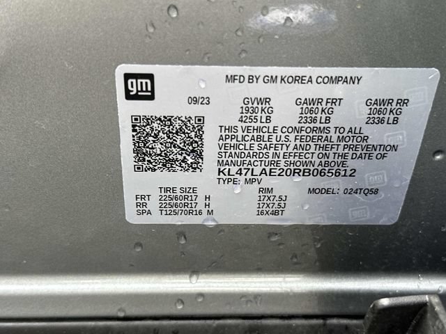Used 2024 Buick Envista Preferred w/ Advanced Safety Package FWD image 31