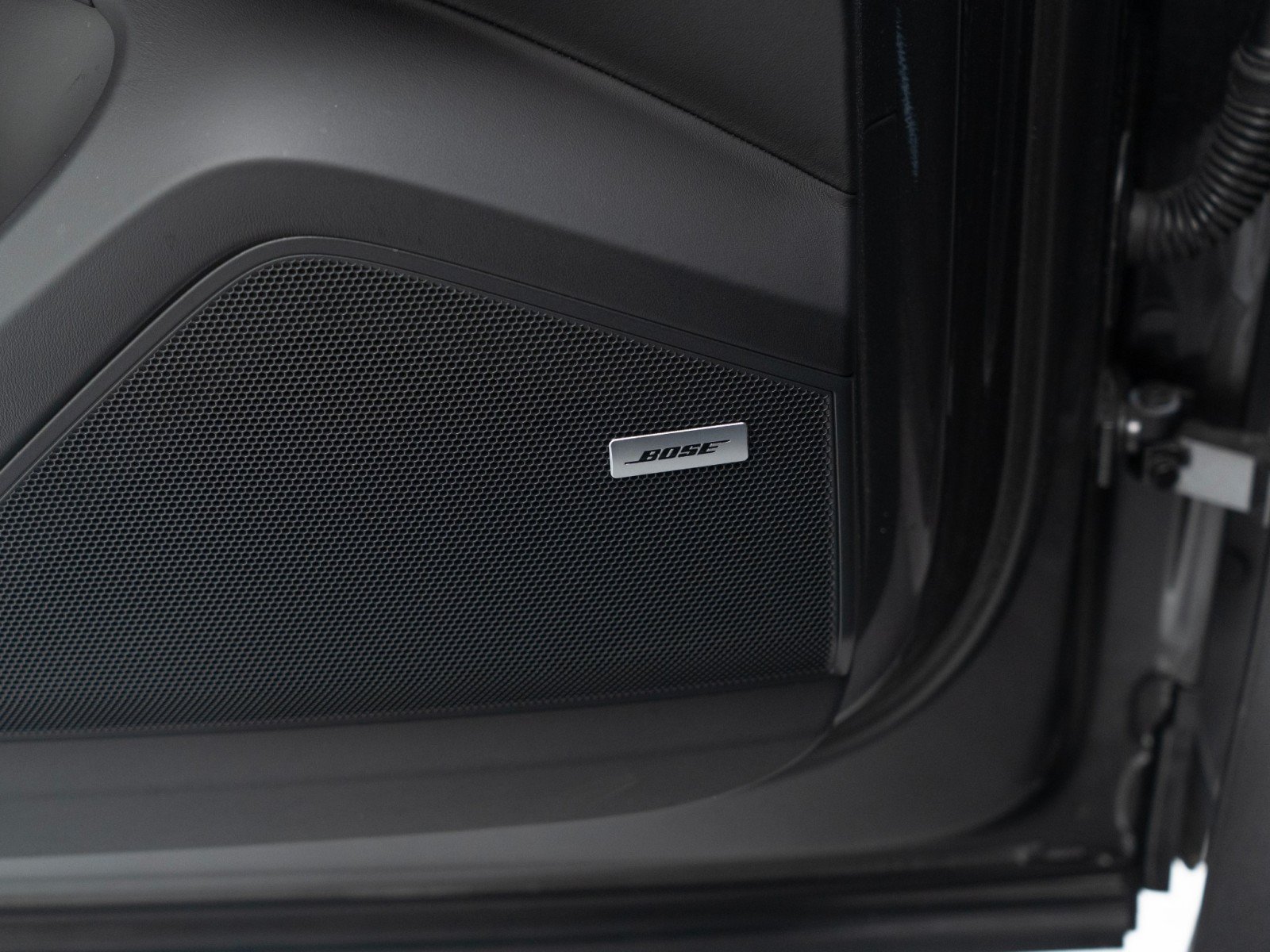 Certified 2025 Porsche Cayenne GTS AWD/4WD image 23