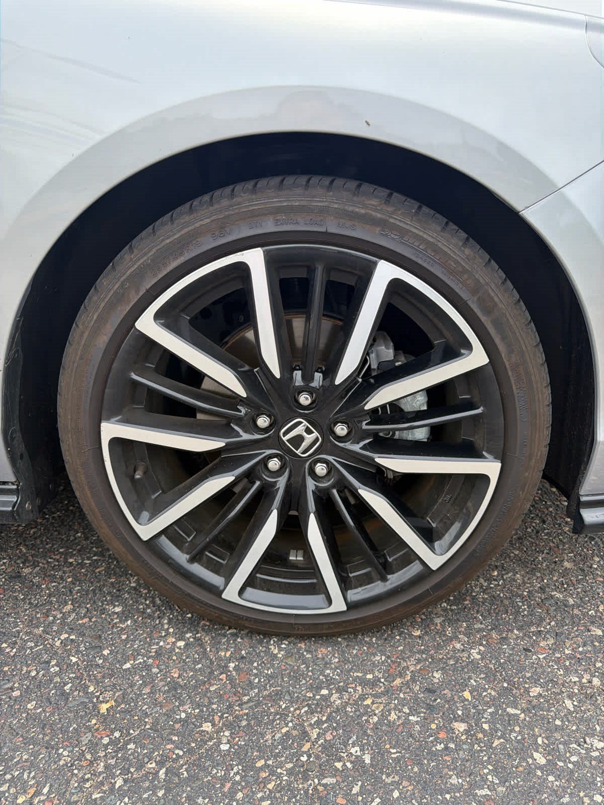 Used 2024 Honda Accord Touring image 5