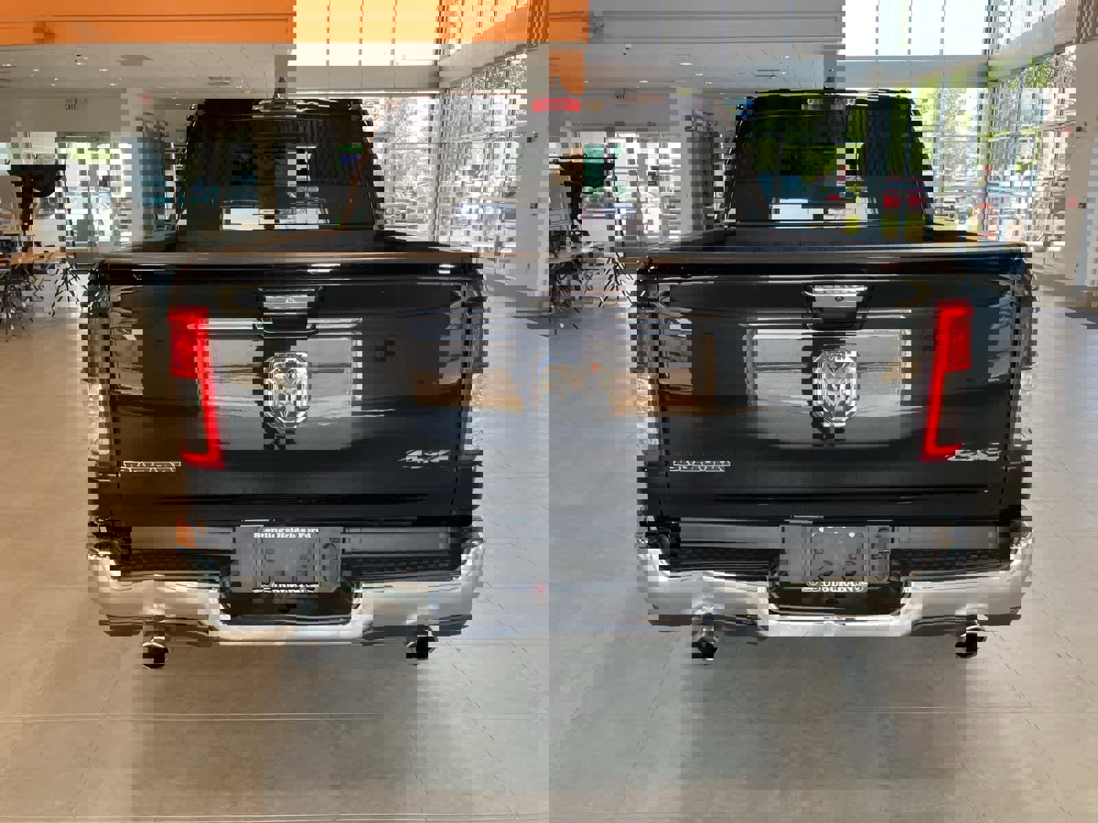 Used 2020 RAM 1500 Big Horn image 6