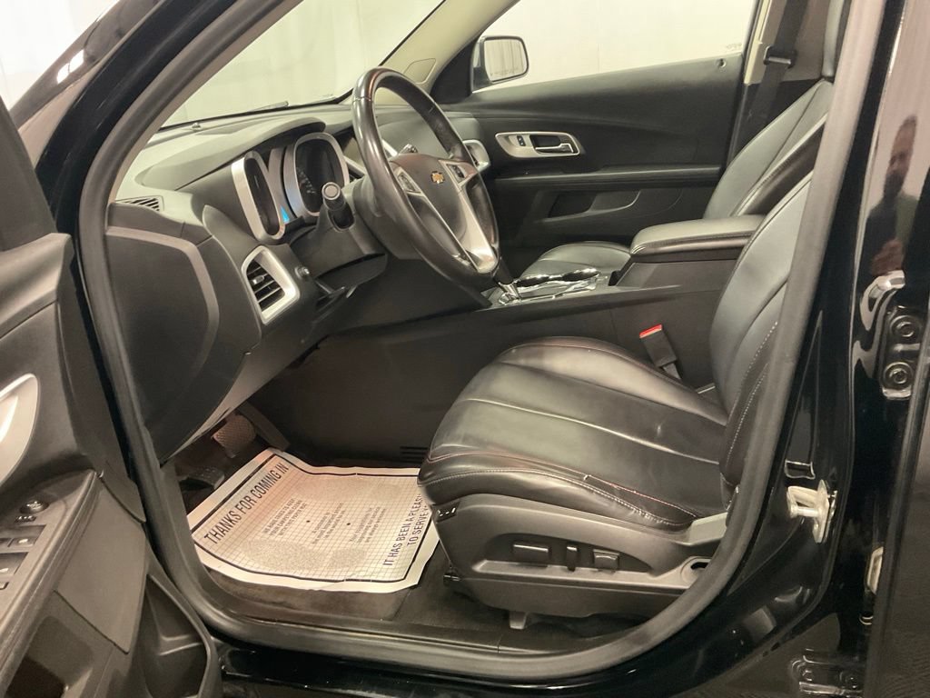 Used 2016 Chevrolet Equinox LTZ w/ Enhanced Convenience Package AWD/4WD image 13