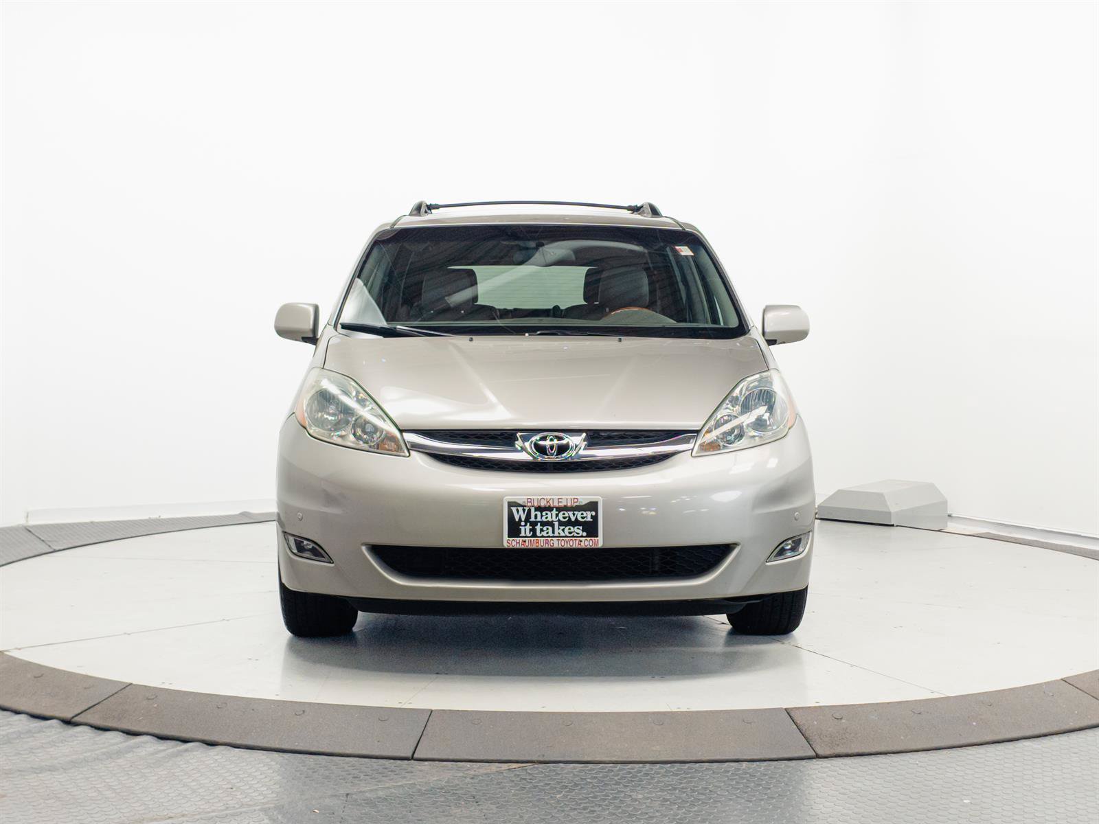 Used 2006 Toyota Sienna XLE Limited w/ XLE Limited Pkg 2 AWD/4WD image 2