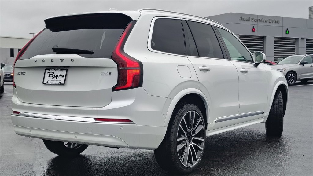 New 2026 Volvo XC90 B6 Plus image 3