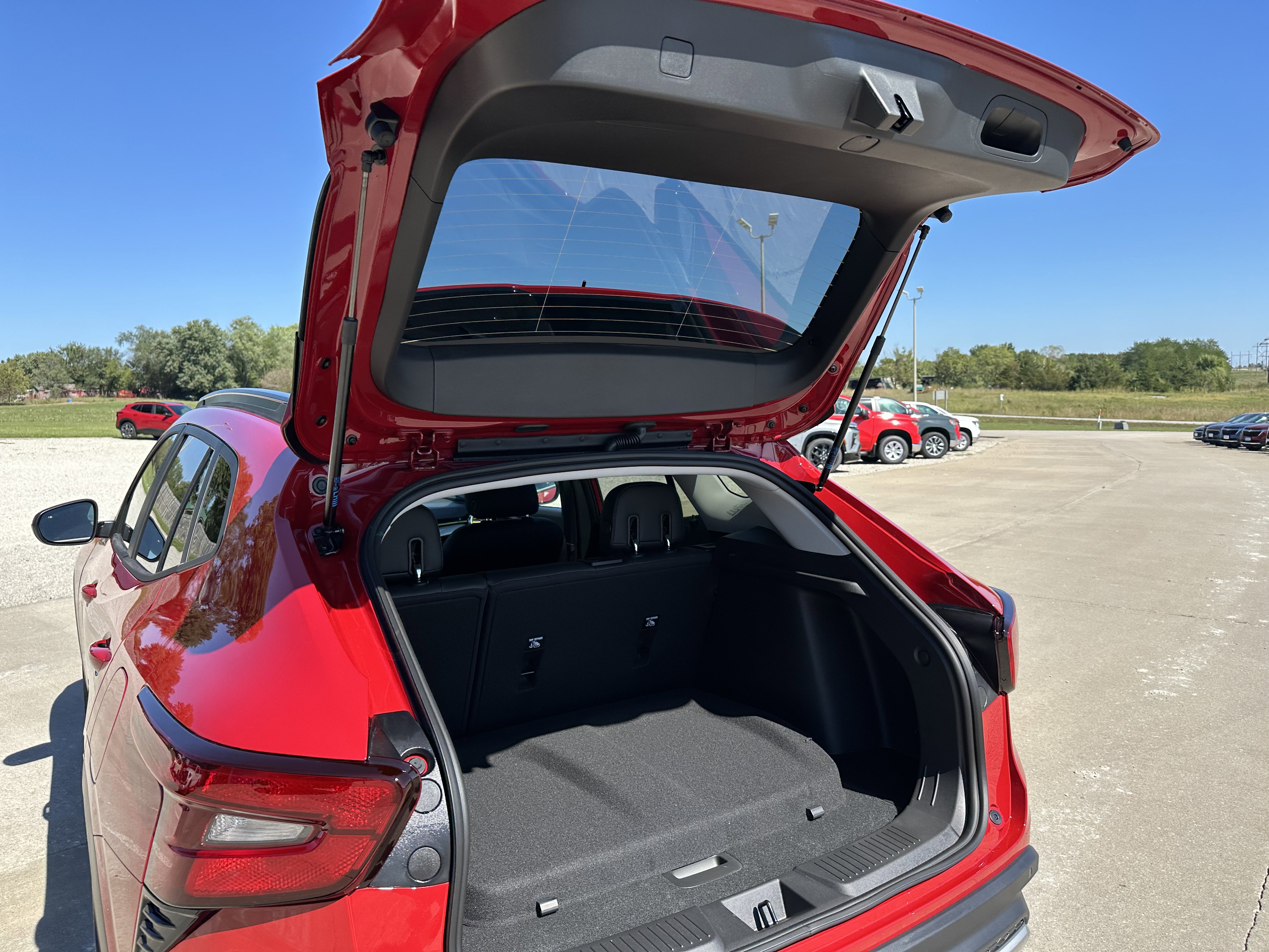 New 2026 Chevrolet Trax LT w/ Driver Confidence Package image 22