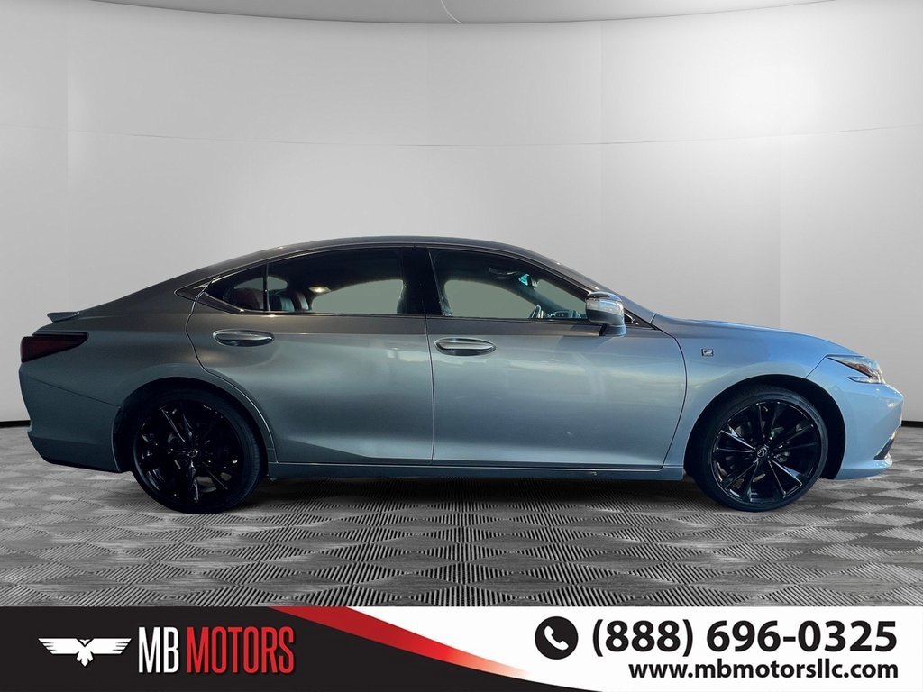 Used 2022 Lexus ES 350 F Sport image 2