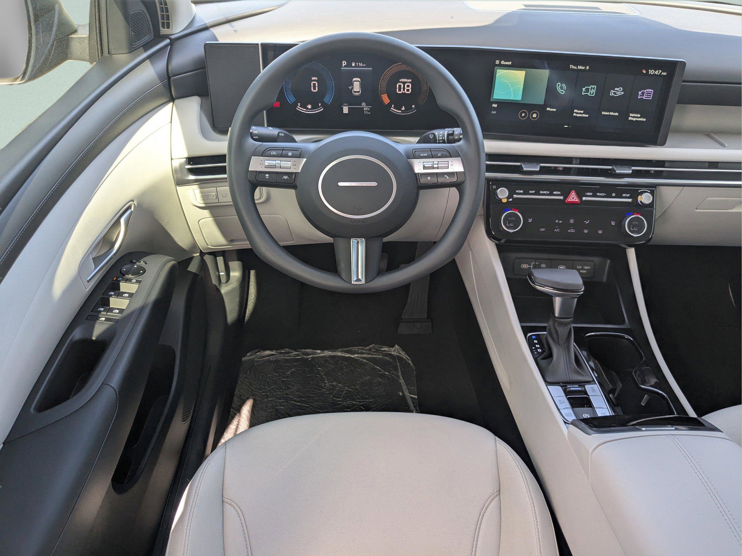 New 2026 Hyundai Tucson SEL image 17