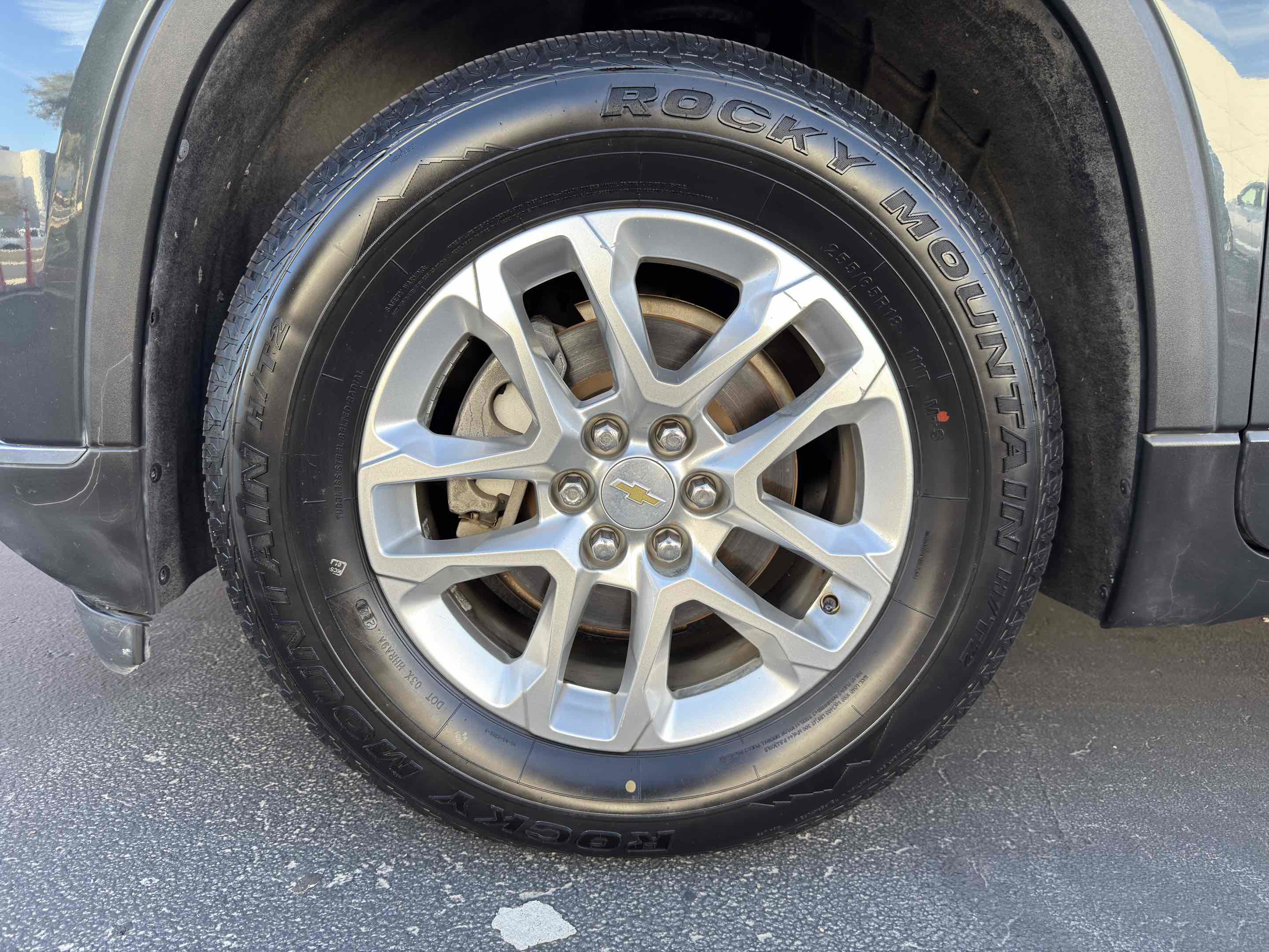 Used 2019 Chevrolet Traverse LT w/ LPO, Floor Liner Package image 16