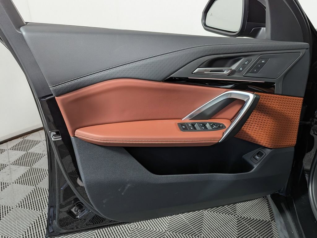 New 2026 BMW X2 xDrive28i image 9