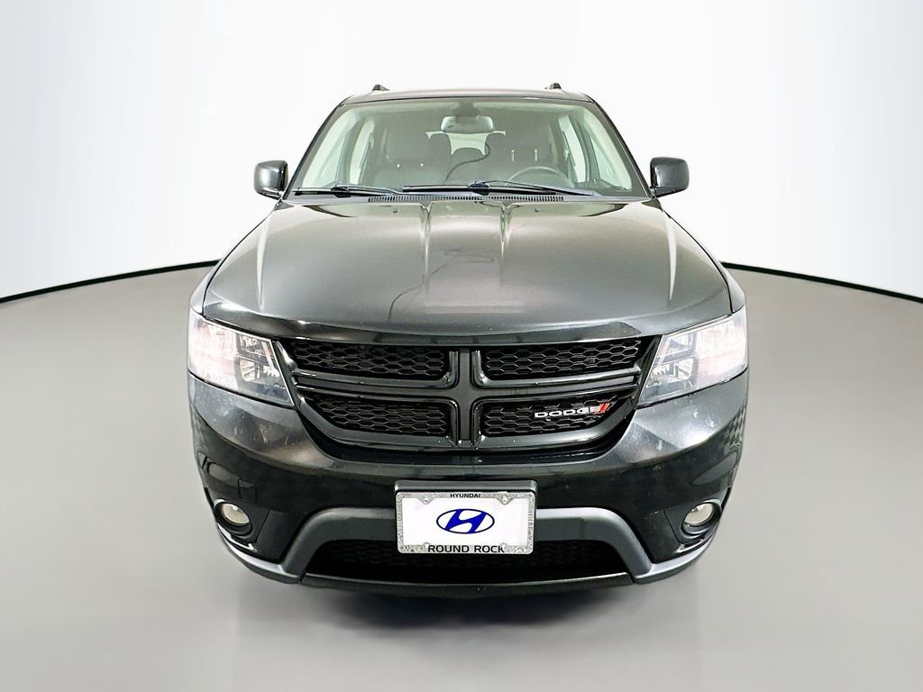 Used 2019 Dodge Journey SE w/ Premium Group image 2