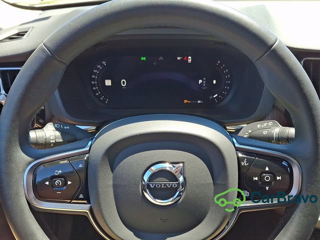 Used 2023 Volvo XC60 B5 Plus w/ Climate Package AWD/4WD image 19