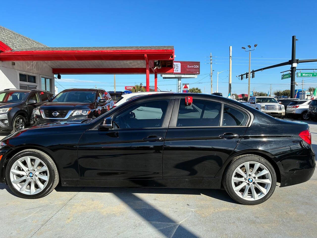 Used 2018 BMW 320i Sedan image 15
