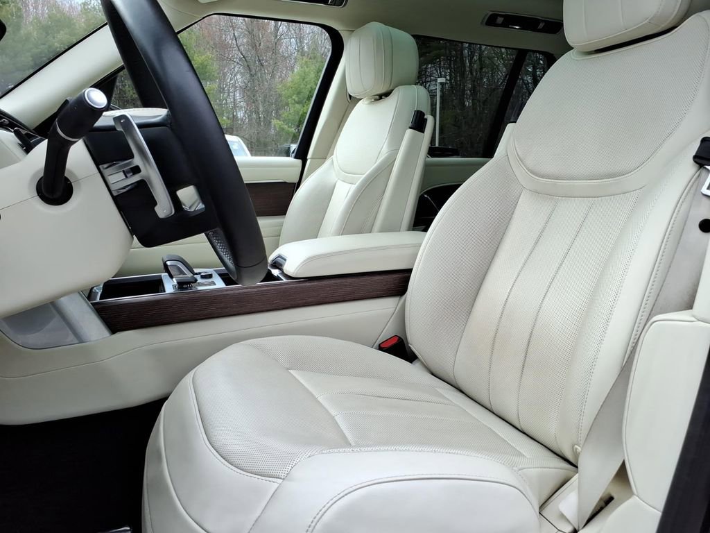 Used 2023 Land Rover Range Rover SE AWD/4WD image 15