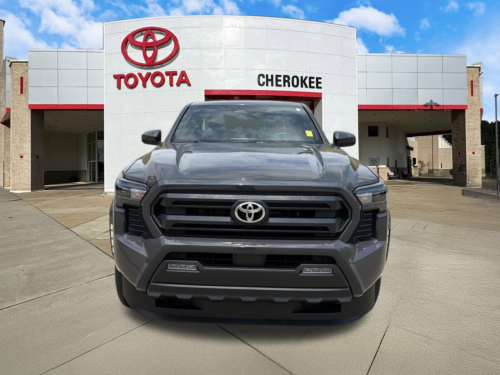Used 2025 Toyota Tacoma SR5 AWD/4WD image 2