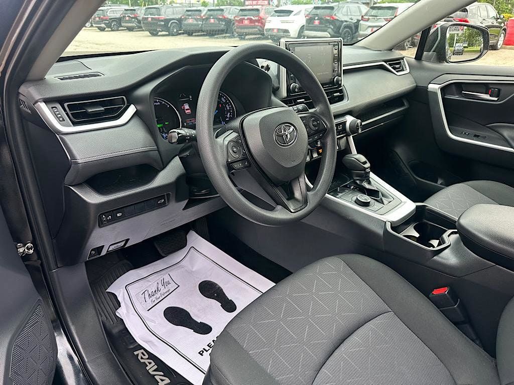 Certified 2019 Toyota RAV4 XLE w/ Convenience Package AWD/4WD image 20