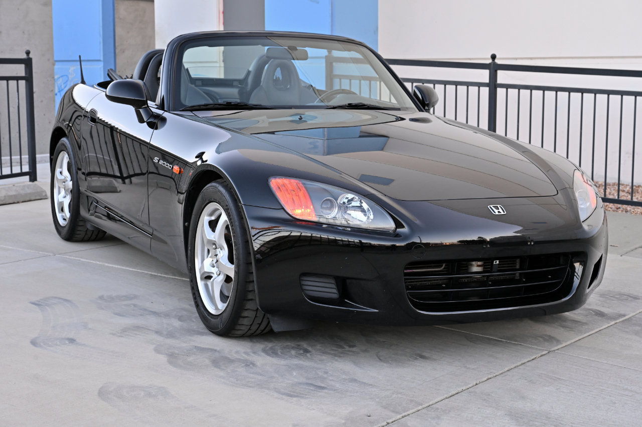 Used 2001 Honda S2000 image 13