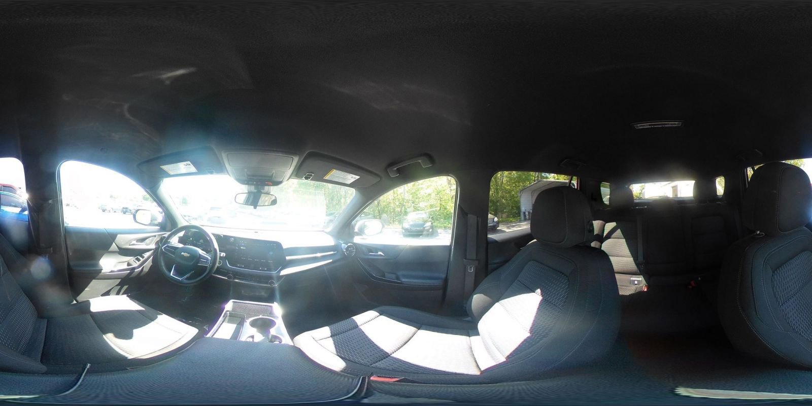 Used 2025 Chevrolet Equinox LT image 37