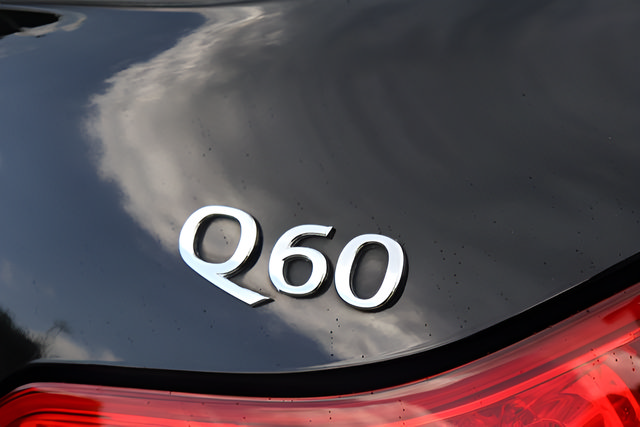 Used 2015 INFINITI Q60 AWD Coupe w/ Premium Package image 8