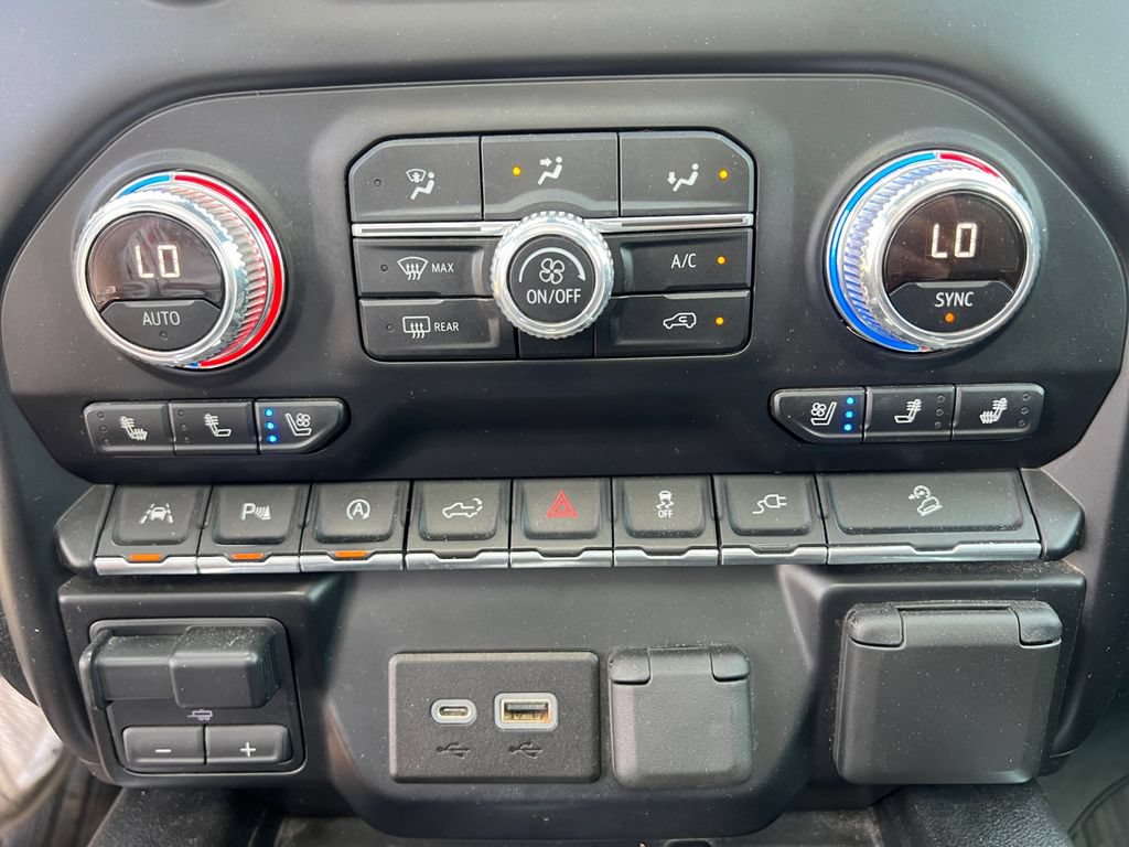 Used 2019 GMC Sierra 1500 AT4 w/ AT4 Premium Package AWD/4WD image 27