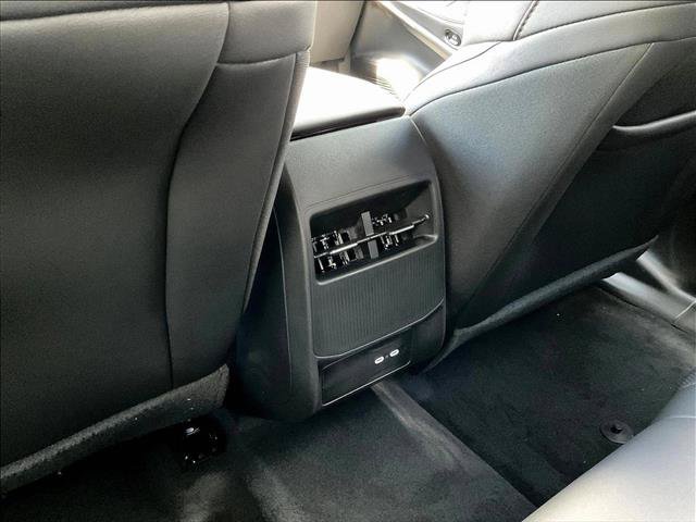 New 2026 Jeep Cherokee Limited AWD/4WD image 19