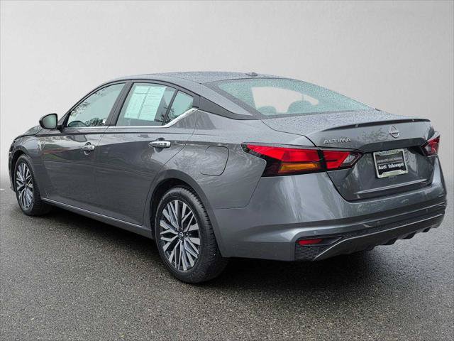Used 2025 Nissan Altima 2.5 SV FWD image 5