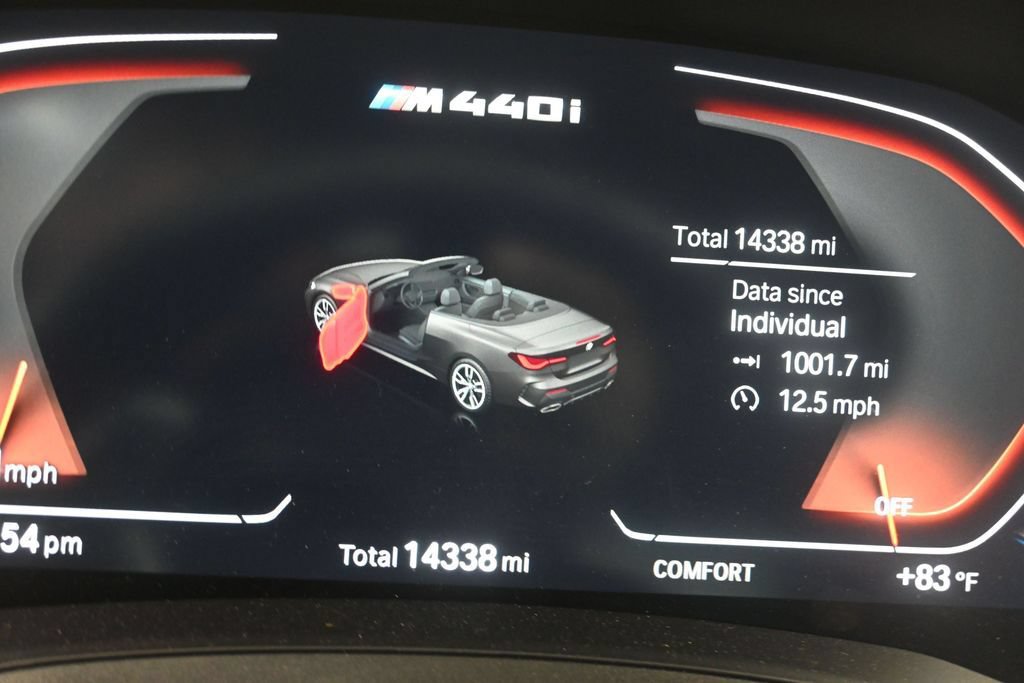 Used 2023 BMW M440i Convertible w/ Premium Package RWD image 11