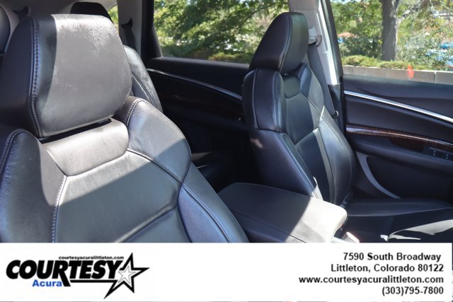 Used 2017 Acura MDX w/ Technology Package AWD/4WD image 34