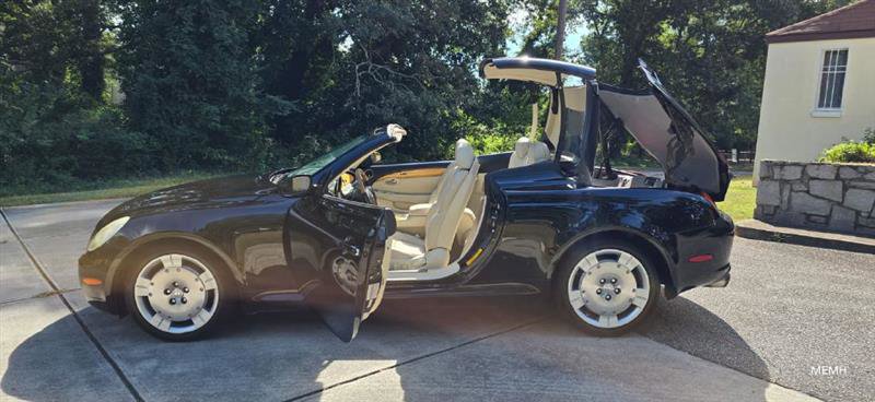 Used 2002 Lexus SC 430 Convertible image 32